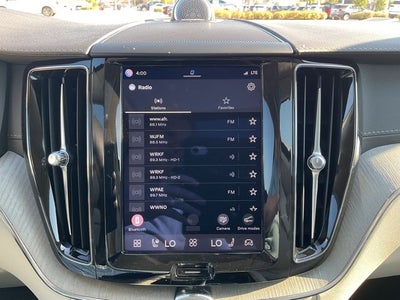 2023 Volvo XC60 B5 Ultimate Bright Theme