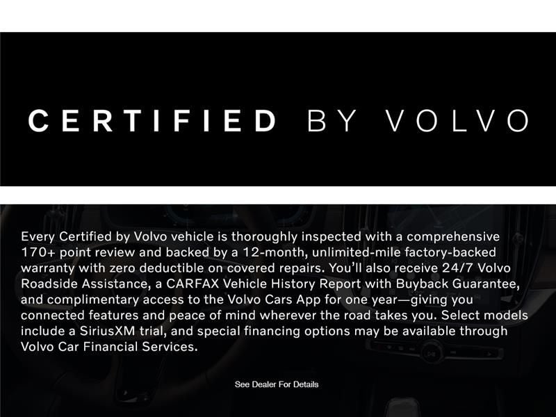 2023 Volvo XC40 B5 Plus Dark Theme