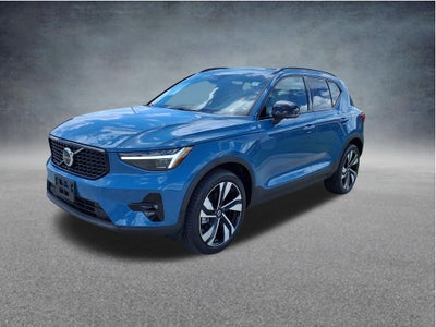 2023 Volvo XC40 Ultimate