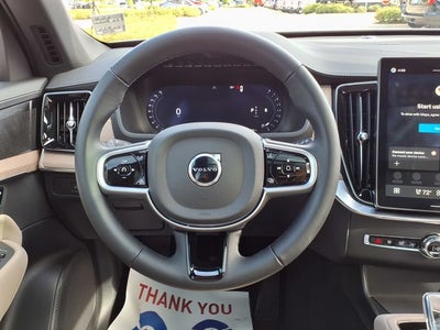 2026 Volvo XC90 B5 Plus