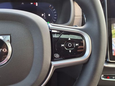 2026 Volvo XC90 B5 Plus