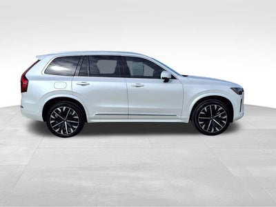 2026 Volvo XC90 B5 Plus