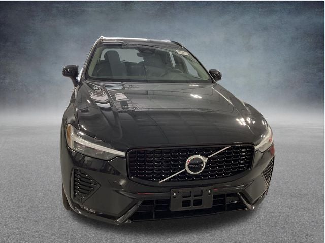 2025 Volvo XC60 B5 Core