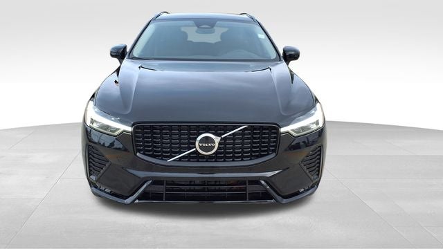 2025 Volvo XC60 B5 Core