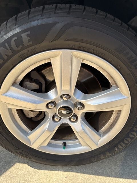 2017 Ford Mustang V6