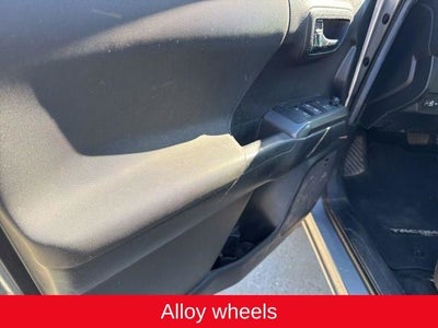 2022 Toyota Tacoma TRD Off-Road V6