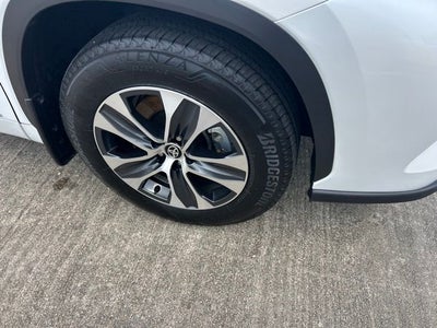 2026 Toyota Highlander Hybrid XLE