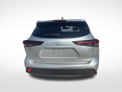2025 Toyota Highlander LE