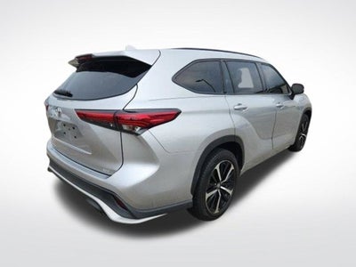 2022 Toyota Highlander XSE
