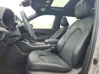 2022 Toyota Highlander XSE