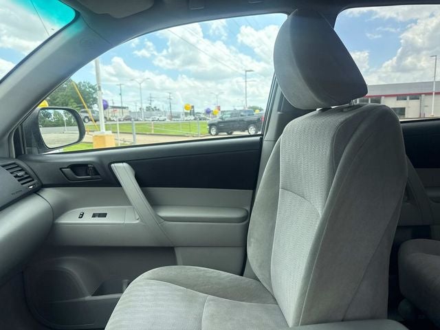 2011 Toyota Highlander Base