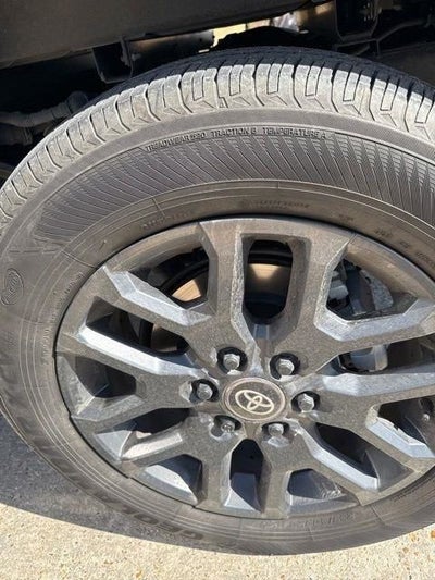 2025 Toyota Tundra Hybrid Platinum