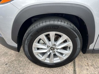 2024 Toyota Corolla Cross LE