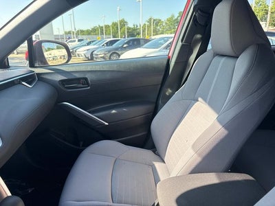 2024 Toyota Corolla Cross Hybrid SE