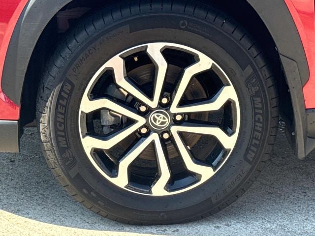 2024 Toyota Corolla Cross Hybrid SE