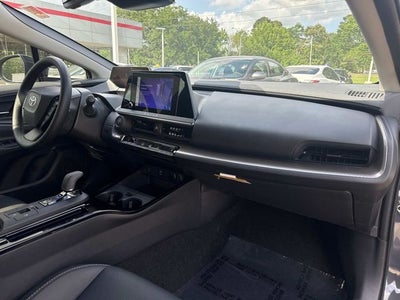 2025 Toyota Prius XLE