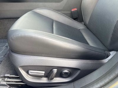 2025 Toyota Prius XLE