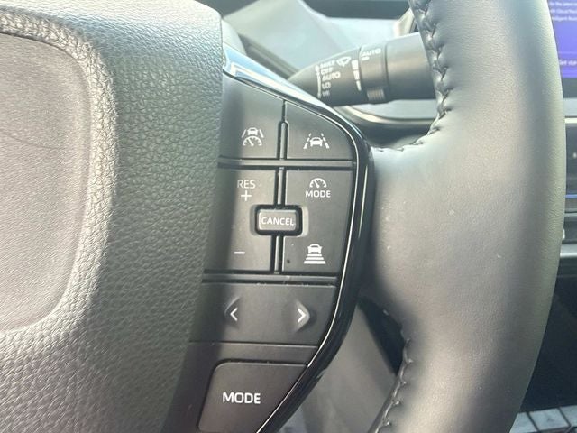 2025 Toyota Prius XLE