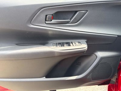 2025 Toyota Prius Plug-In Hybrid SE