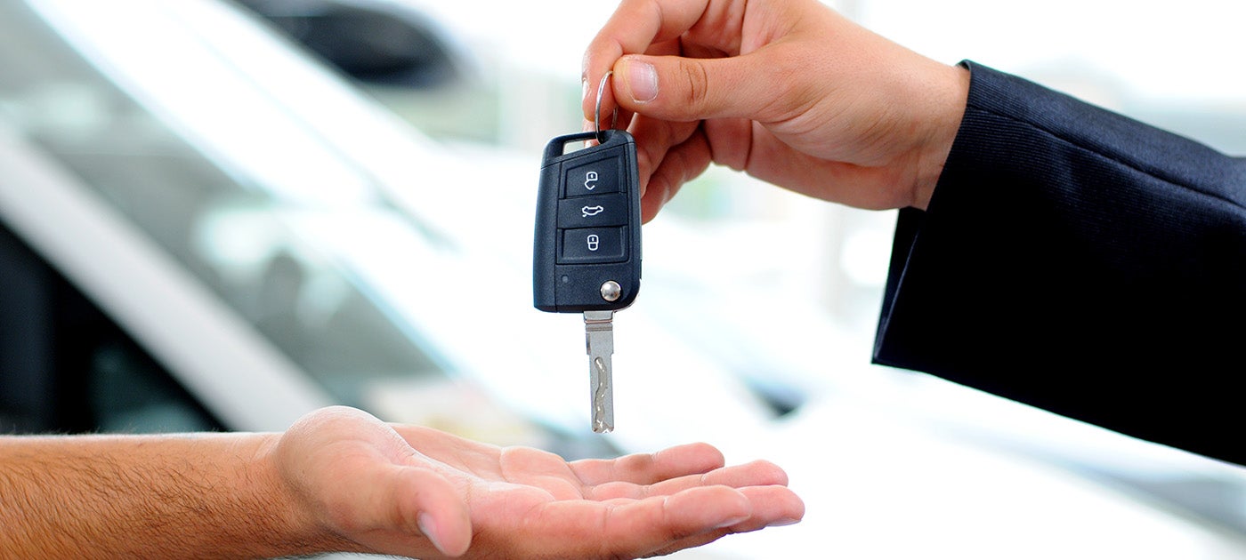 salesman passing key